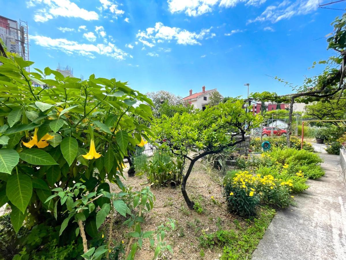 Garden House Будва Экстерьер фото